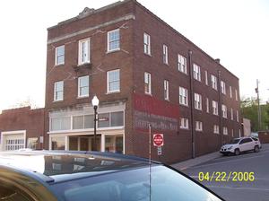 200 Mercer St 1 BR $425